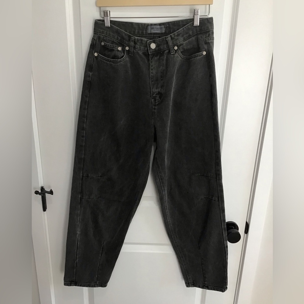ONE PERCENT Mid Rise Barrel Jeans Black Size 30‎